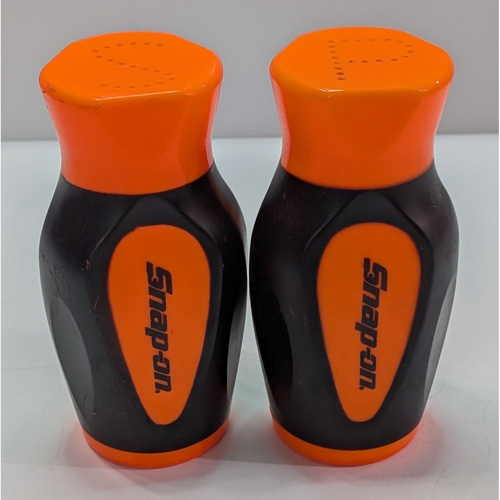 Snap-on Salt and Pepper Shakers Unisex OS Orange Good Screwdriver Handle Set